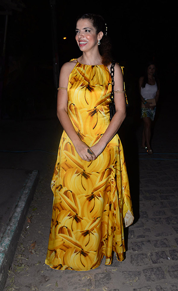 Vanessa da Mata manda avisar: está livre, leve e solta. Chega mais