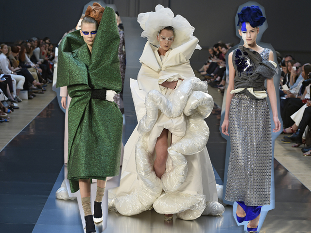 Maison Margiela desfila sua alta-costura sob o olhar de John Galliano