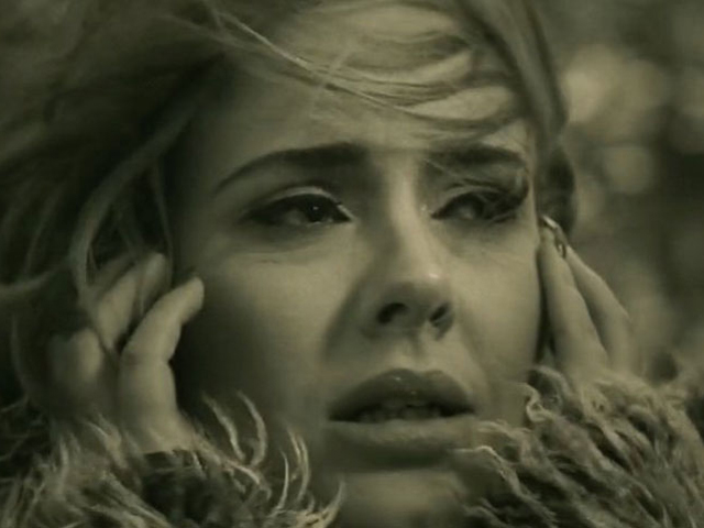 Acaba de sair do forno “Hello”, novo clipe de Adele. Play já!