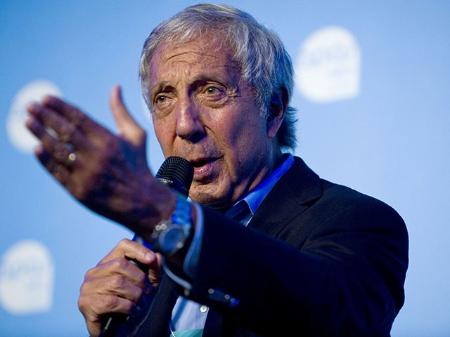 Abílio Diniz não quer aumentar sua participação no Carrefour