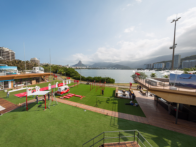 Casa da Suíça inaugura na Lagoa com pista de patinação e trenzinho