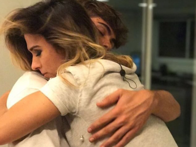 Tatá Werneck não perde a piada em foto com namorado no Instagram