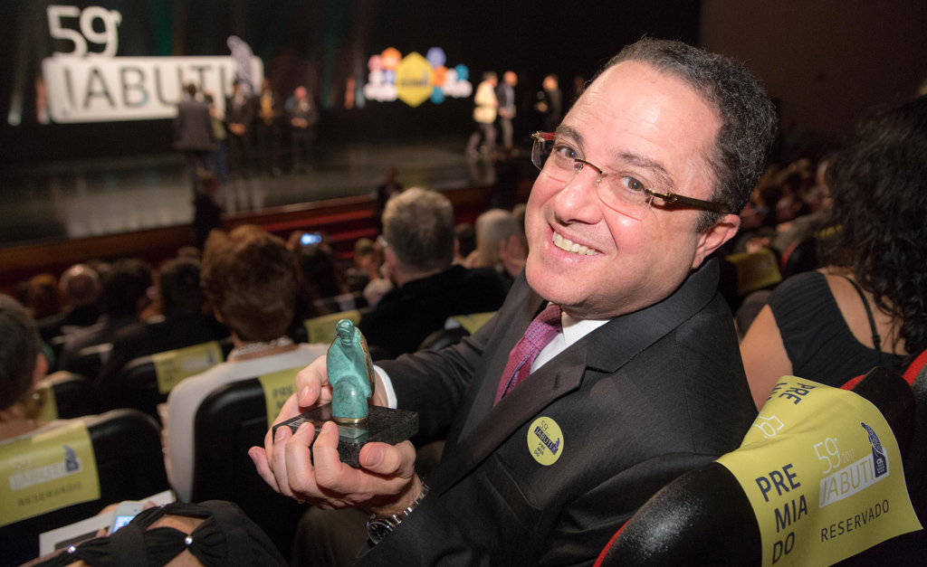 Roberto Kalil Filho ganha o Prêmio Jabuti na categoria “Ciências da Saúde”. Aos detalhes!