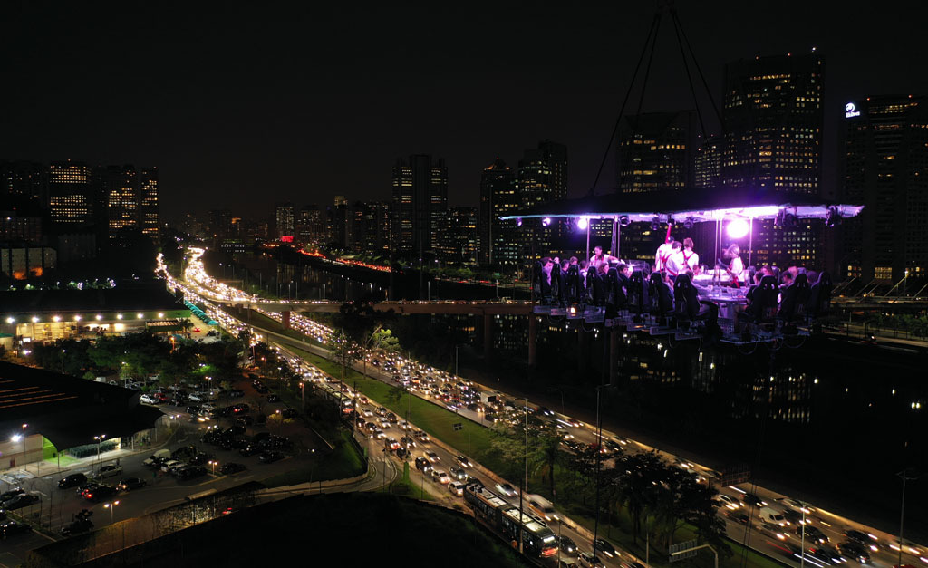Dinner in the Sky terá jantar beneficente para ajudar o Instituto Entre Rodas