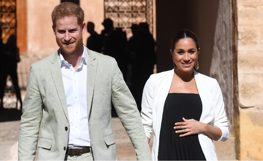 Príncipe Harry usou o mesmo blazer 24 vezes desde seu primeiro encontro com Meghan Markle. Sim, contaram!