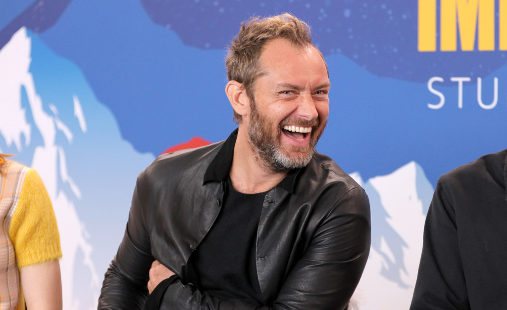 Estudo comprova que cabelo é o atributo físico que mais afeta a autoestima dos homens, superando problemas com peso, aparência e ortodontia