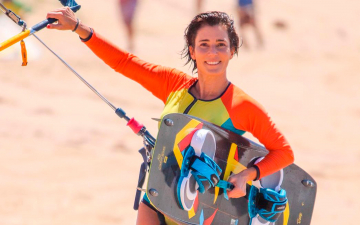 Com foco na moda sustentável, a marca YeYe chega para conquistar a turma do kitesurf