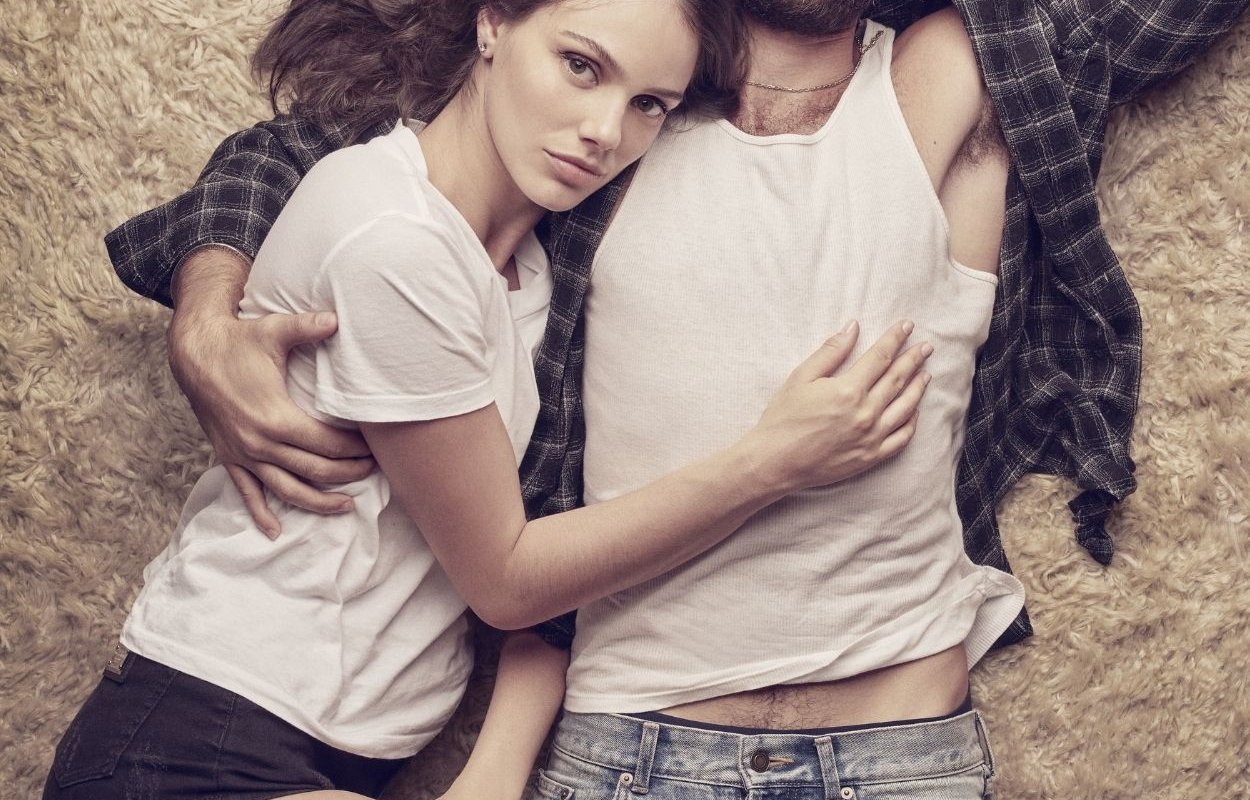 Chay Suede e Laura Neyva