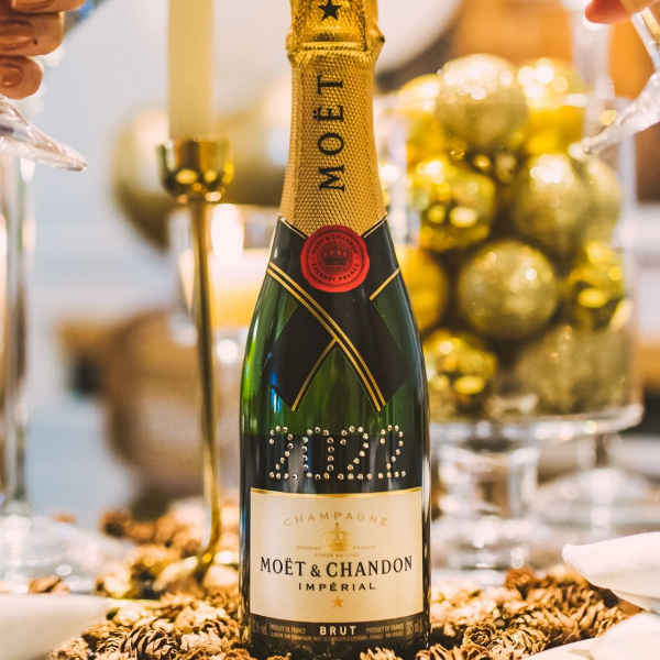 Dia das Mães: Atelier Moët & Chandon tem champagne personalizado para elas