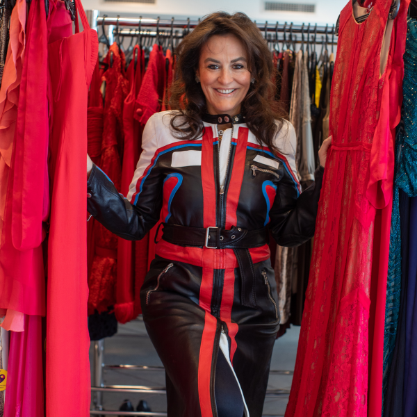 Festival Oportunidade do Bem reúne peças second hand de luxo, gastronomia, música e entretenimento