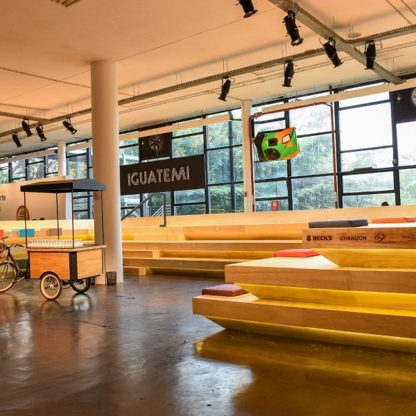 Quem passou pela Arena Iguatemi no primeiro dia de SP-Arte