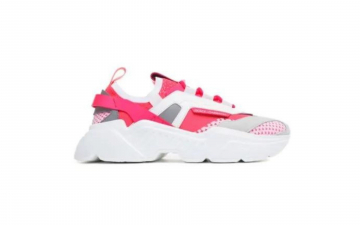 Desejo do Dia: o sneaker tratorado com recortes da D&G à venda no Iguatemi 365