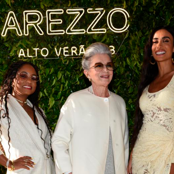 Arezzo pilota sunset party de apresentação das novidades de alto verão