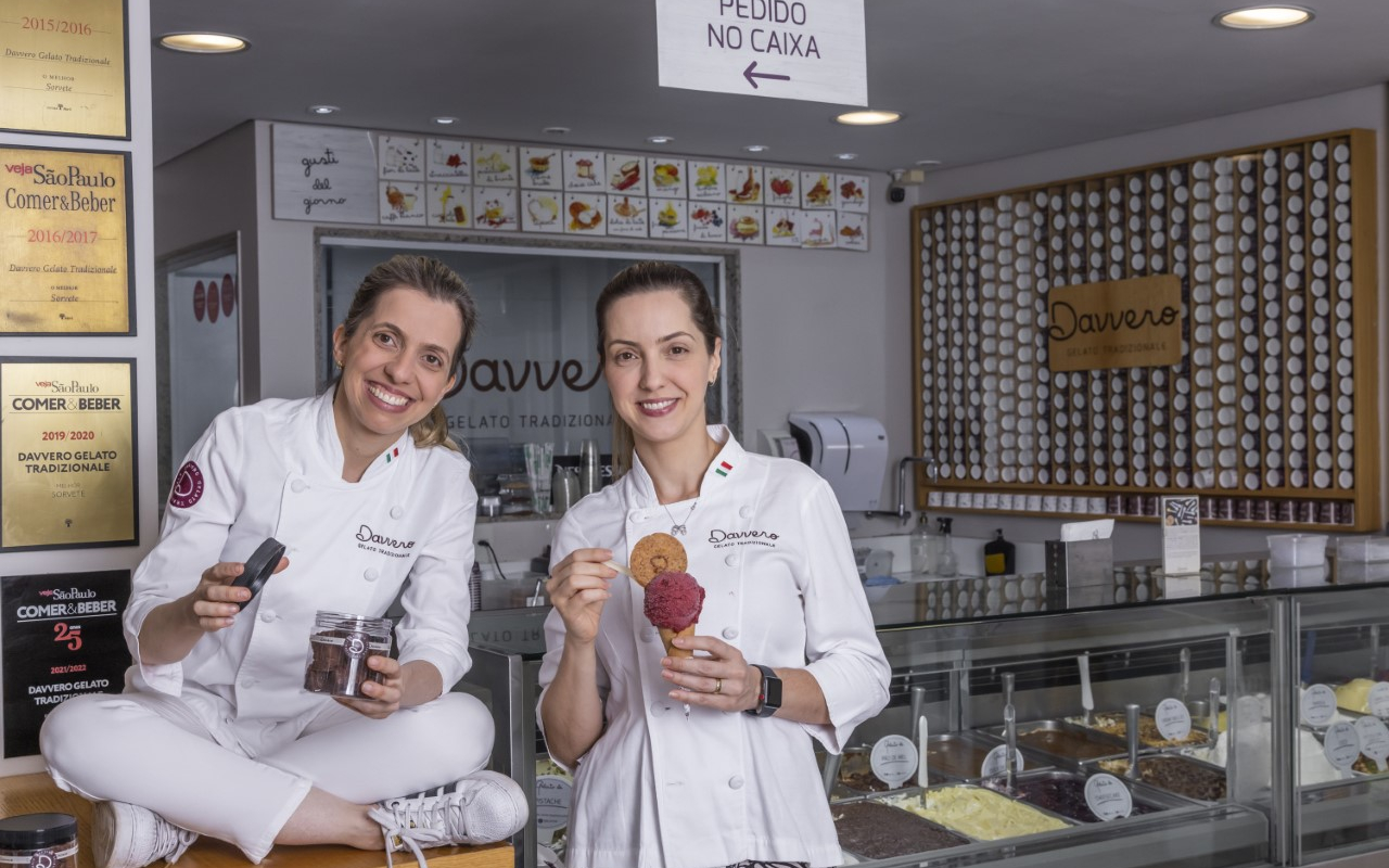 Debora e Suelen Davvero