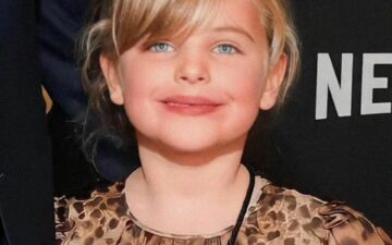 Lea Shayk-Cooper estreia no red carpet