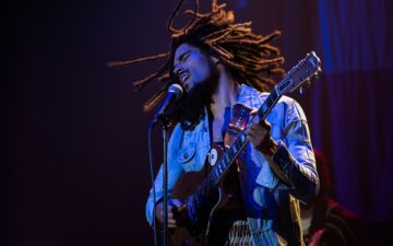 Filme “Bob Marley: One Love” ganha homenagem dentro do ensaio do Olodum