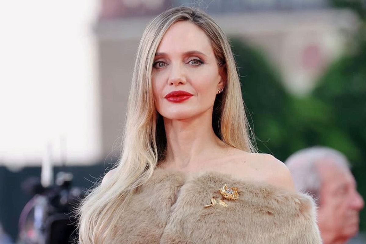 Angelina Jolie vai às lágrimas durante Festival de Veneza; Confira
