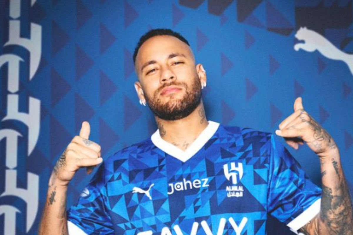 Neymar: Assessoria quebra silêncio sobre possível filha do jogador