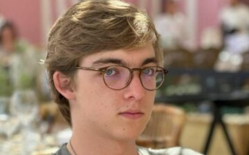 Filho de apresentadores famosos revela motivo para não seguir o caminho dos pais 