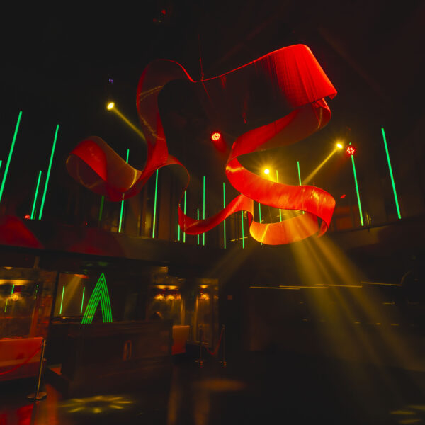  Discreto Club traz sofisticação e exclusividade para a noite paulistana com uma experiência única de música e coquetelaria