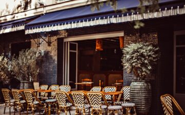 Brunch em Paris para seu ritual de domingo