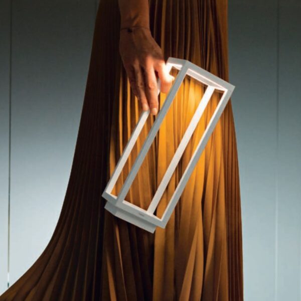 Cloud Dancer inspira nova seleção de luminárias 