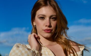 Caroline Dallarosa estreia na literatura com romance autoral