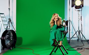 Sarah Jessica Parker protagoniza campanha que celebra o poder do “não” na construção de marcas icônicas