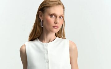 Cloud Dancer, eleito pela Pantone, inspira seleção de peças que unem leveza, sofisticação e atemporalidade