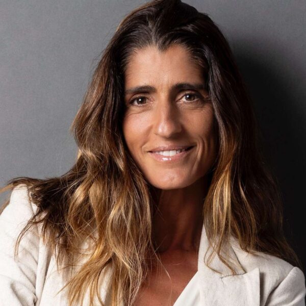 Cynthia Howlett: comunicação, nutrição e a arte de viver bem