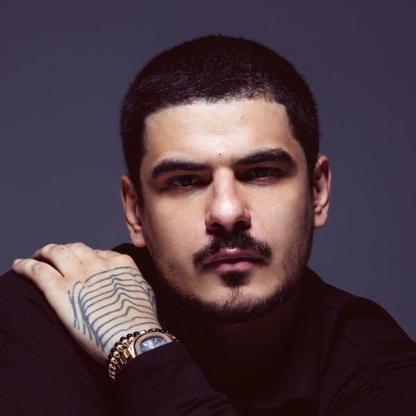 Vintage Culture convida ANNA e Mochakk para apresentações simultâneas no Parque do Carmo e no Parque do Povo, no dia 25