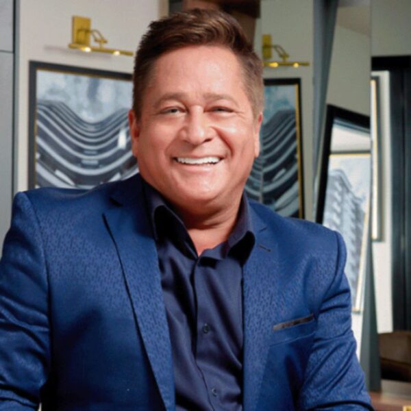 Blefaroplastia volta ao centro das atenções após cirurgia de Leonardo