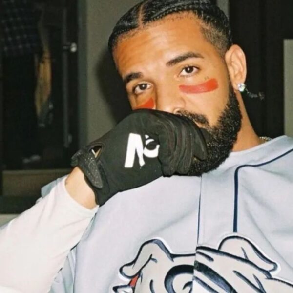 Drake perde aposta milionária no Super Bowl e vira assunto nas redes