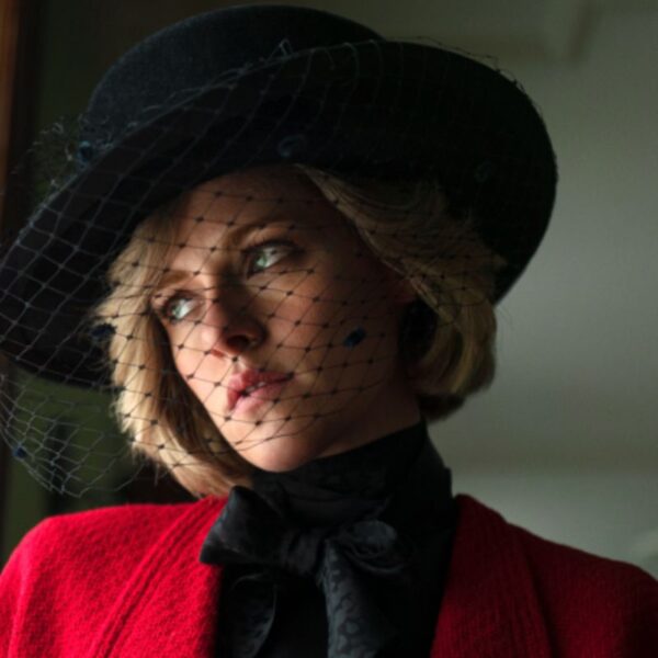 Kristen Stewart comenta impacto de viver Princesa Diana no cinema