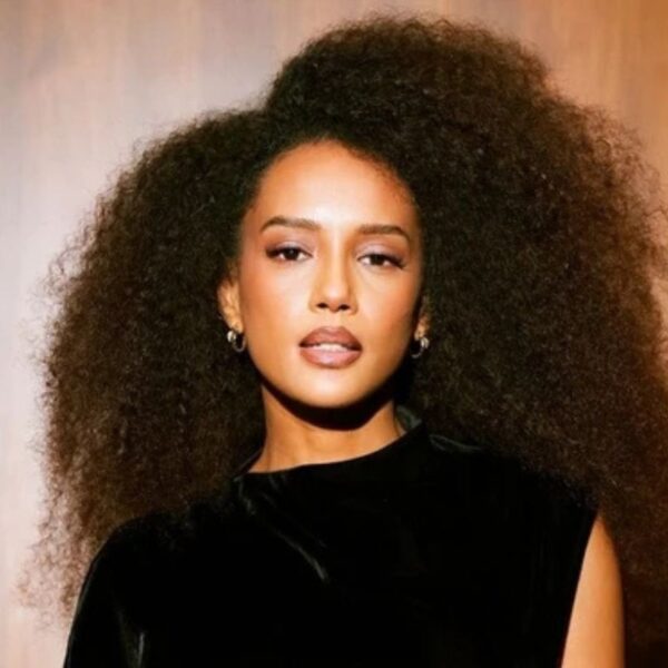 Taís Araujo retoma os palcos e concilia descanso com ensaios para novo espetáculo