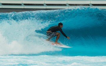 Com Gabriel Medina, fragrância Clash entra na onda da alta performance