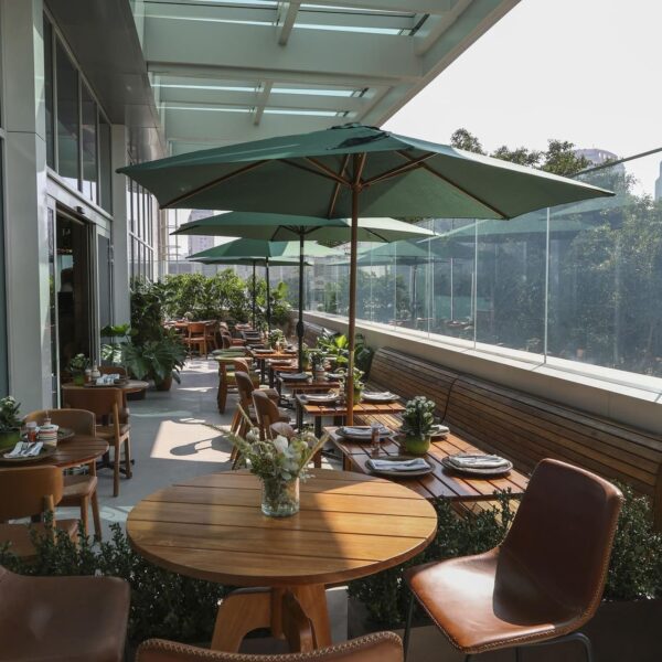 Rooftop, marcas globais e novos sabores movimentam cena paulistana