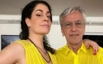 Caetano Veloso celebra aniversário de Paula Lavigne com declaração
