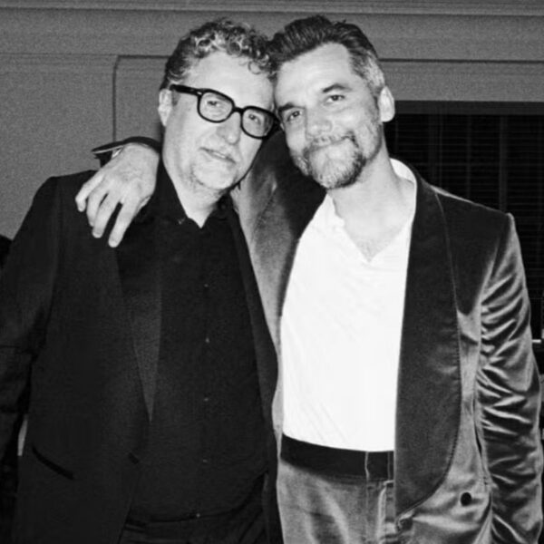 Kleber Mendonça Filho reúne Wagner Moura em Los Angeles e recebe apoio de famosos