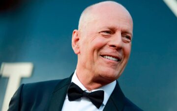 Bruce Willis completa 71 anos sob cuidados intensivos e cercado pela família