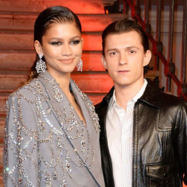 Zendaya comenta imagens falsas de suposto casamento com Tom Holland