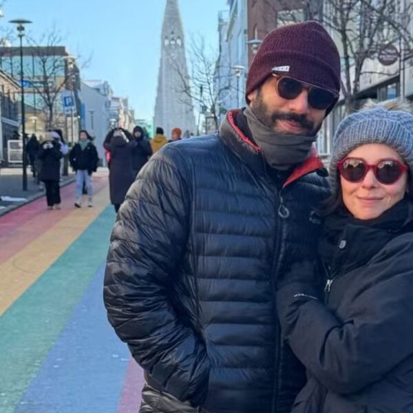 Débora Falabella curte férias na Islândia e compartilha momentos nas redes