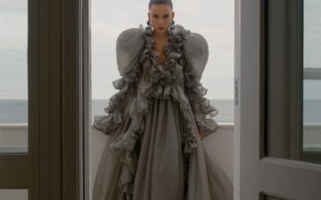 Livia Nunes aposta em alta-costura e se destaca em noite histórica no Copacabana Palace