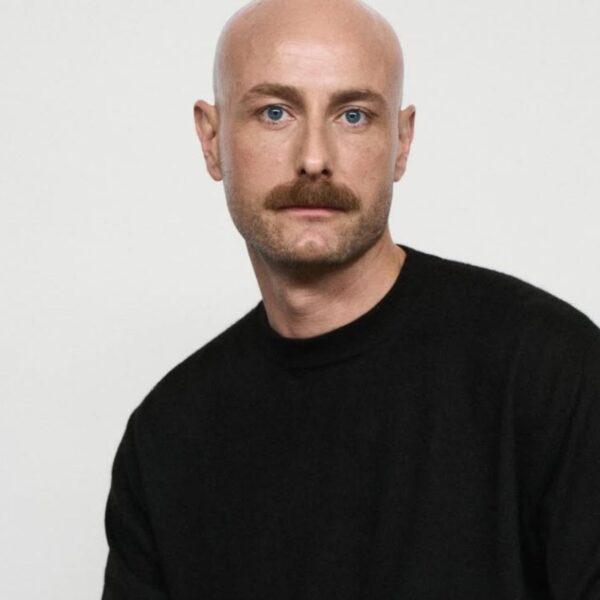 Courrèges anuncia Drew Henry como novo diretor artístico e inicia nova fase criativa