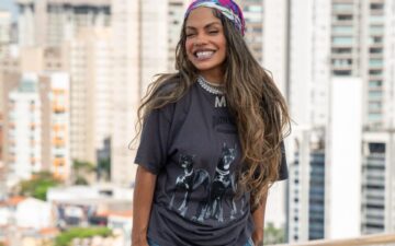 Magá Moura revela as tendências de estilo que vão dominar o Lollapalooza Brasil 2026