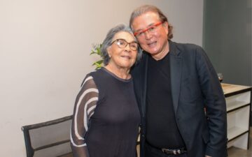 Arte, luz e matéria marcam pré-abertura de nova exposição na Galeria Raquel Arnaud