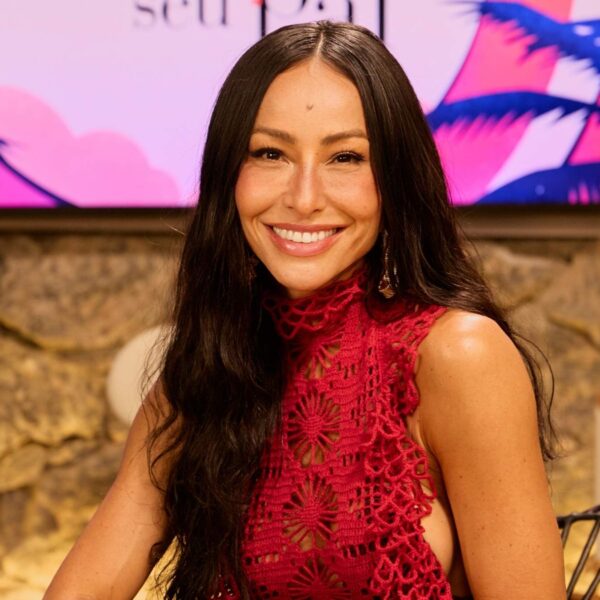 Sabrina Sato relembra encontro divertido entre Zoe e família de Nicolas ao lançar nova temporada de reality