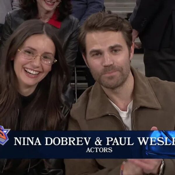 Nina Dobrev e Paul Wesley reaparecem juntos em jogo da NBA