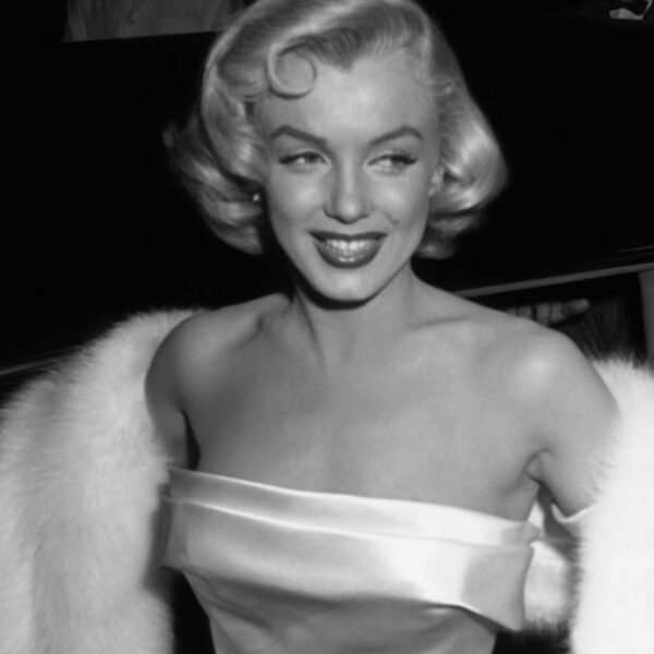 Fotografias raras de Marilyn Monroe chegam ao Brasil em mostra inédita