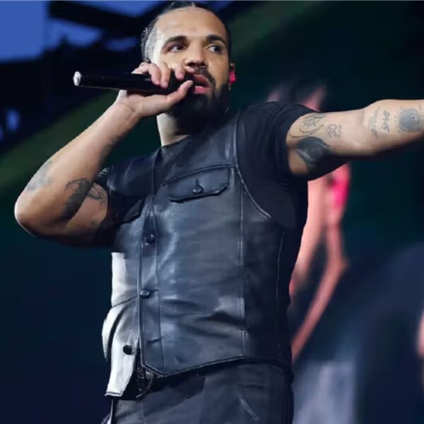Drake revela data de novo álbum